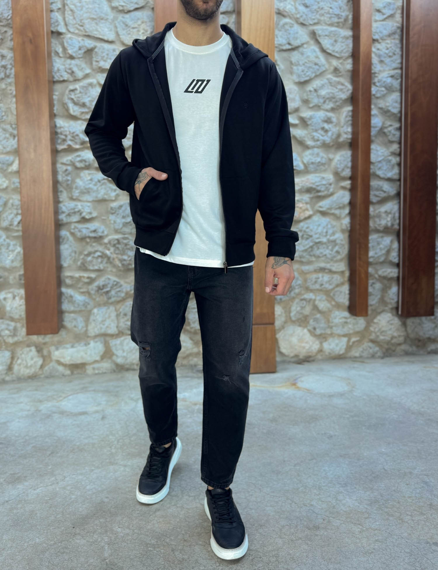 Ανδρικό μαύρο κοτλέ Overshirt με γιακά RMZ470M φωτογραφία